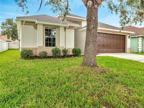 2810 Maguire Dr, KISSIMMEE, FL, 34741-7715 | Card Image