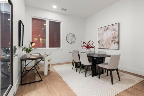 apt-104-1545 32nd St, Oakland, CA, 94608-4382 | Card Image