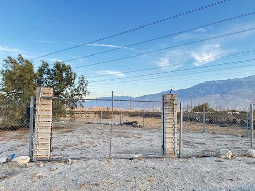64645 Dillon Rd, North Palm Springs, CA, 92258-0436 | Card Image