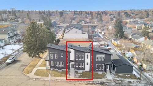 2605 1 St Ne, Calgary, AB, T2E | Card Image