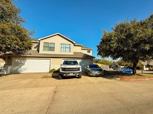119 Vista Way, Huntsville, TX, 77340-6559 | Card Image