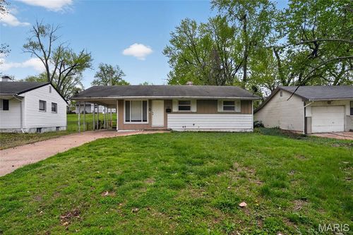 10718 Glen Garry Rd, Saint Louis, MO, 63137-4543 | Card Image