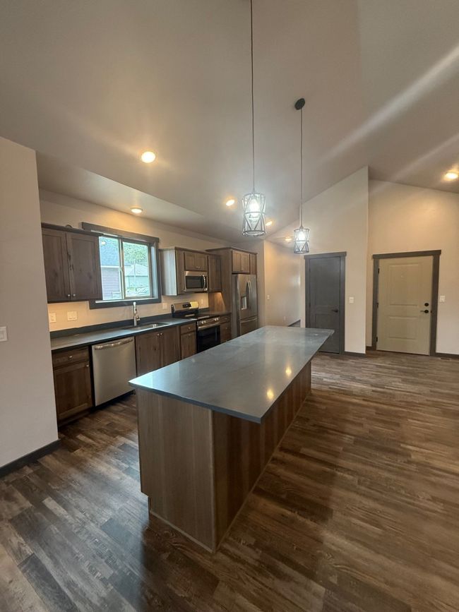 595 Grayling Rd, Townhouse with 4 bedrooms, 3 bathrooms and null parking in Lakeside MT | Image 10