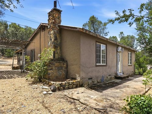 6103 School Ln, Mariposa, CA, 95338-9514 | Card Image