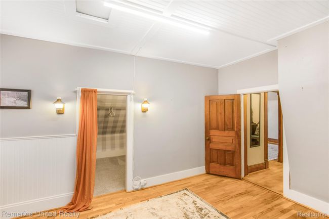 122Chestnut_Bed3_Nursery_DressingRoom_Office | Image 20