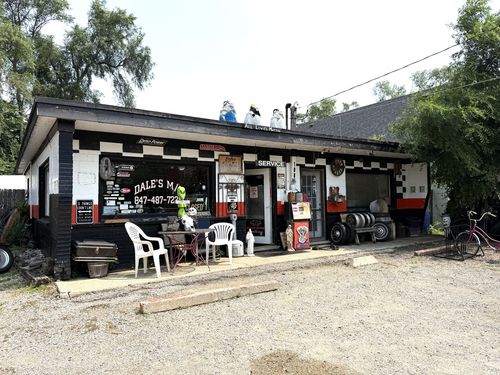 108 W State Rd, Island Lake, IL, 60042-9708 | Card Image