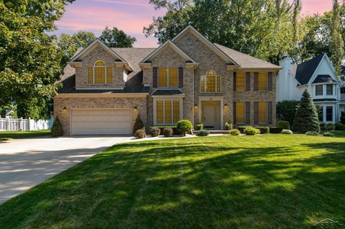 37 Slatestone Dr, Saginaw, MI, 48603-2893 | Card Image