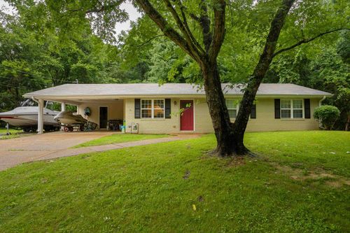 661 Rivermont Rd, Florence, AL, 35634-2036 | Card Image