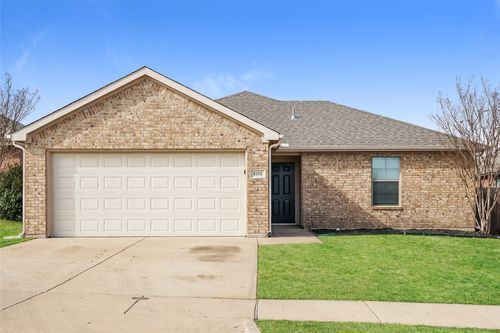 8108 Raleigh Dr, Fort Worth, TX, 76123-2085 | Card Image