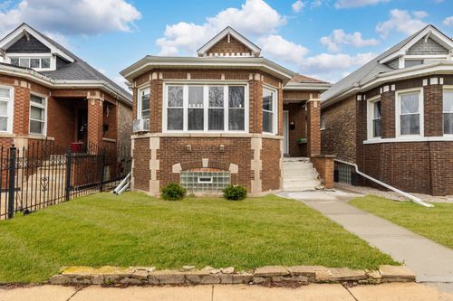 6455 S California Ave, CHICAGO, IL, 60629-2835 | Card Image