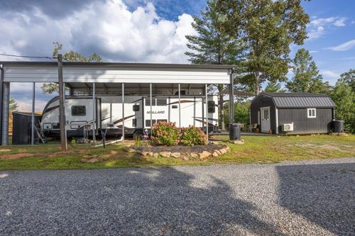 128 Pioneer Estates Rd, Murphy, NC, 28906-3324 | Card Image