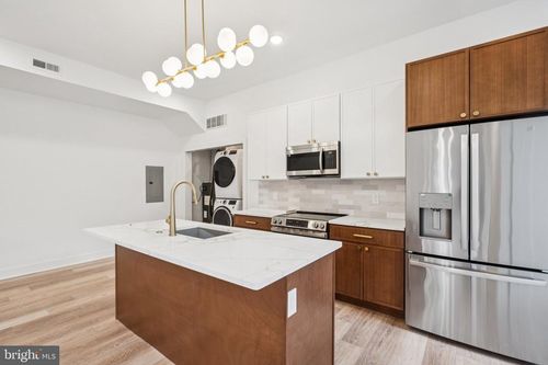 3-5034 Florence Ave, PHILADELPHIA, PA, 19143-3319 | Card Image