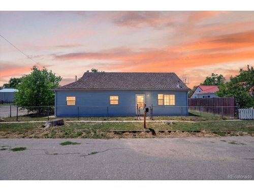 505 2nd Ave, Deer Trail, CO, 80105-8012 | Card Image
