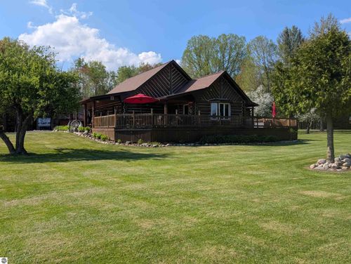 3144 W Maple Ridge Rd, Twining, MI, 48766-9632 | Card Image