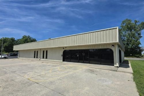 405 3rd St Se, Cullman, AL, 35055-3603 | Card Image