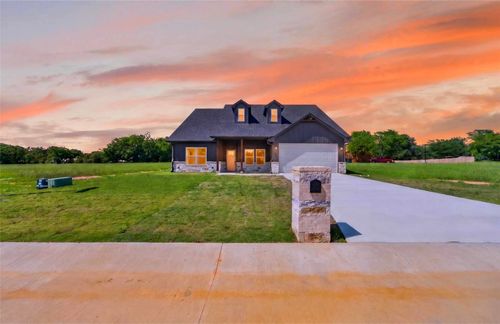 105 W Teal Drive, Troup, TX, 75789 | Card Image