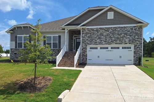 65-5134 Colchester Ct, Catawba, NC, 28609-8411 | Card Image