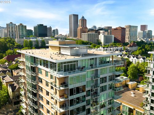 1003-1930 S River Dr, Portland, OR, 97201-8053 | Card Image