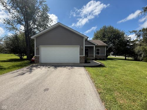 490 Gettysburg, Coatesville, IN, 46121-8965 | Card Image