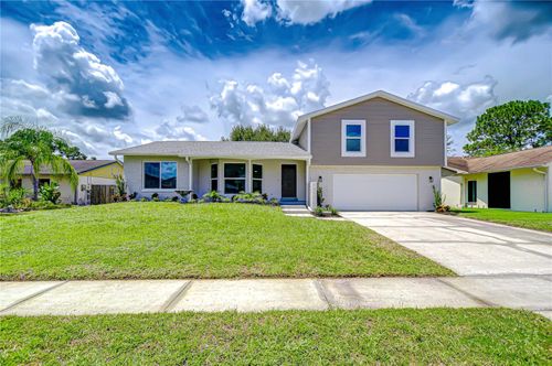 15612 Farnsworth Ln, Tampa, FL, 33624-1816 | Card Image