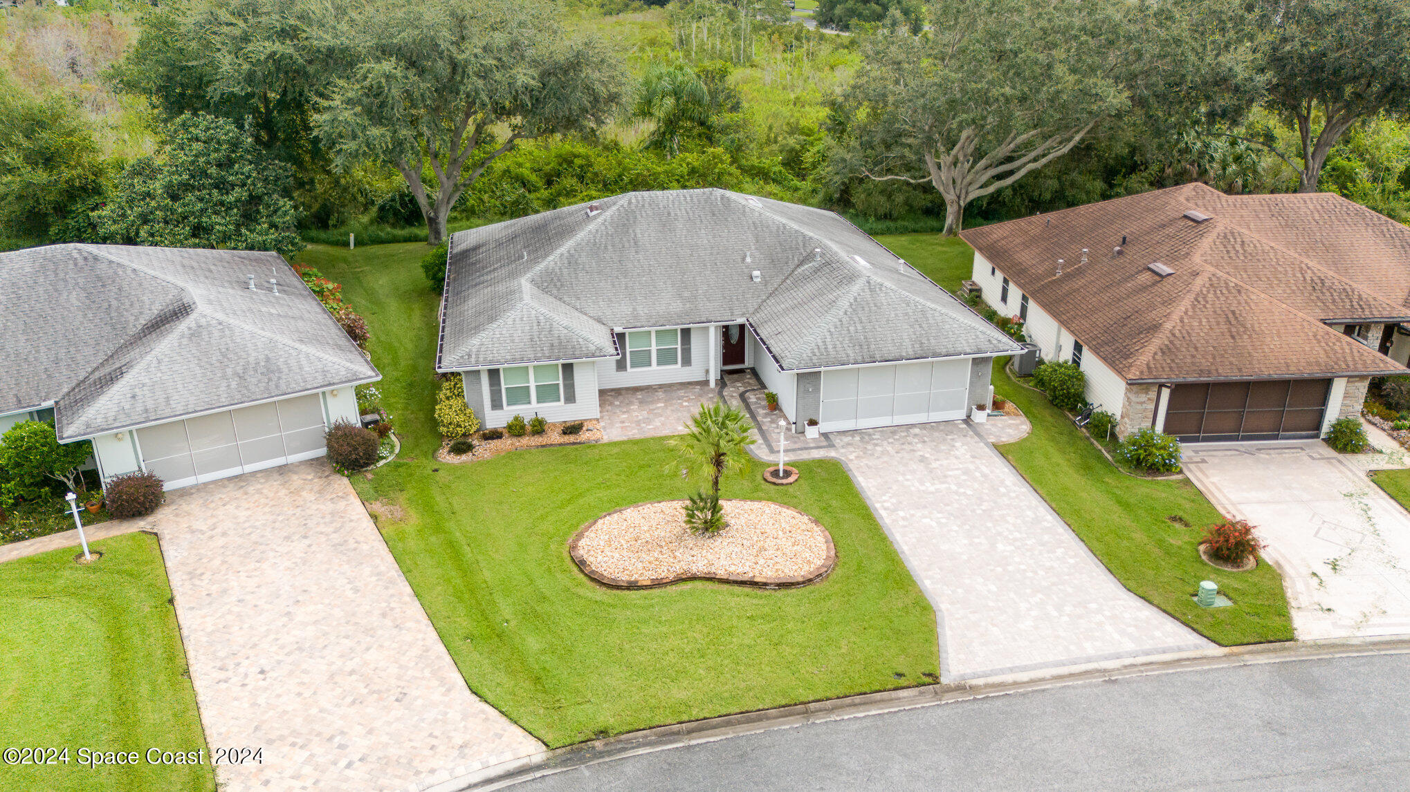 Royal Stuart Ct, Leesburg, FL 34748