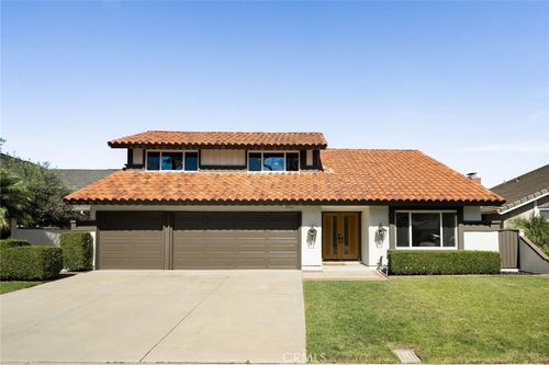 24362 Via Santa Clara, Mission Viejo, CA, 92692-1922 | Card Image
