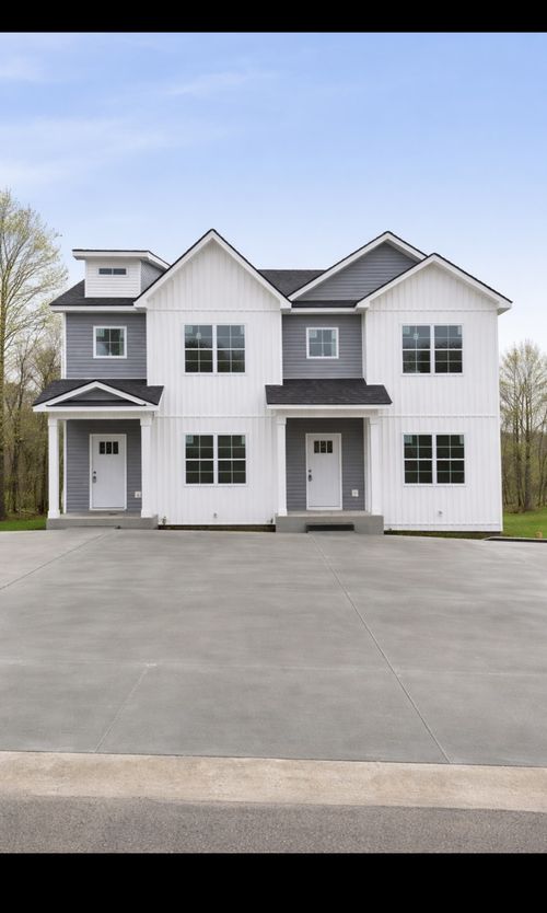 409 Cook Dr, Clarksville, TN, 37042-3858 | Card Image