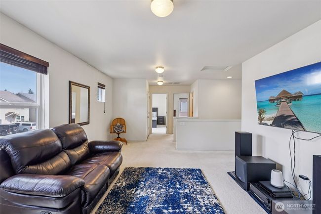 29709 217 Th Pl Se, House other with 3 bedrooms, 3 bathrooms and 2 parking in Kent WA | Image 19