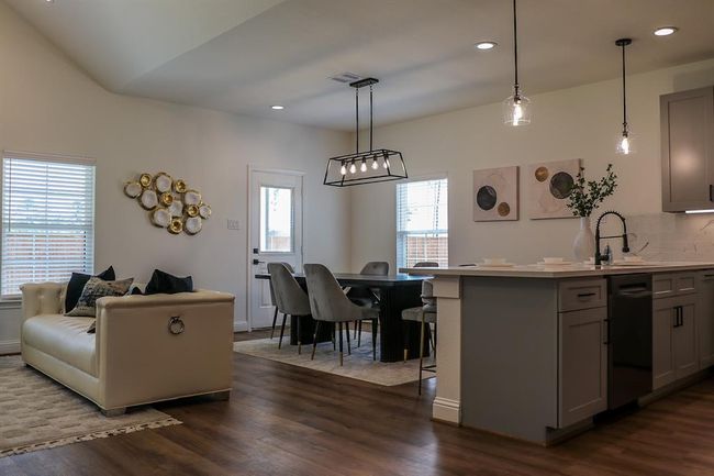 620 Luke St, House other with 3 bedrooms, 2 bathrooms and null parking in Dayton TX | Image 5