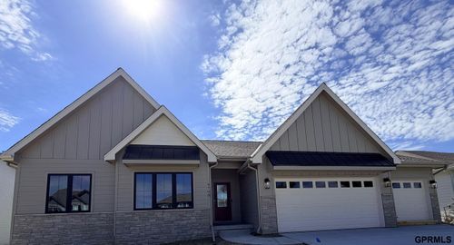 6708 S 200th Ave, Omaha, NE, 68135-3851 | Card Image