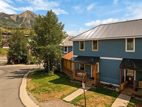 201 Pitchfork Dr, Crested Butte, CO, 81225-5240 | Card Image