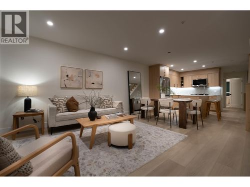 3350 Cobblestone Ave, Vancouver, BC, V5S4S4 | Card Image