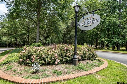 4028 Hanover Pl, Tyler, TX, 75701-6715 | Card Image