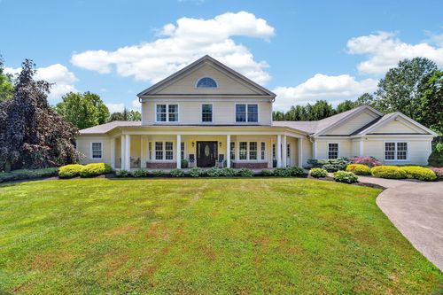 565 Worth St, Corry, PA, 16407-8514 | Card Image