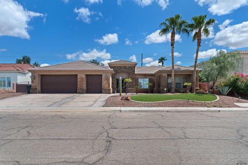 3741 S 18th Ave, Yuma, AZ, 85365-3942 | Card Image