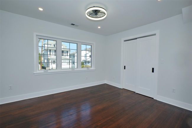 34 State St, House other with 2 bedrooms, 2 bathrooms and 3 parking in New Rochelle NY | Image 16