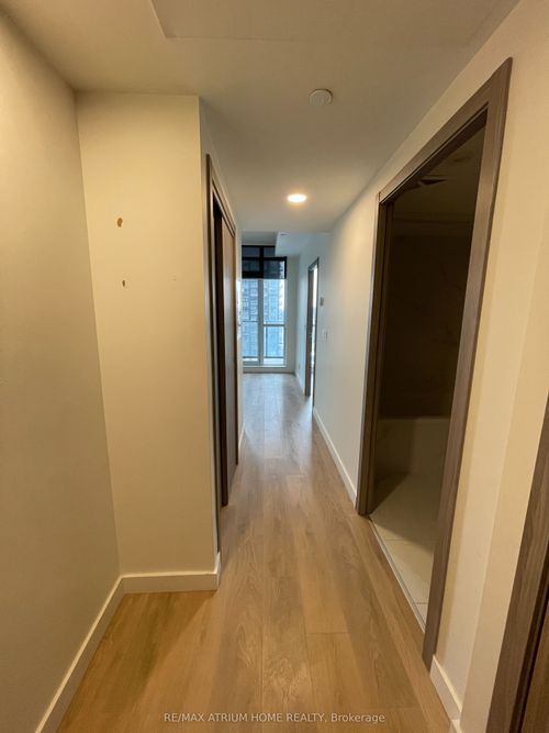 2208-38 Widmer St, Toronto, ON, M5V0P7 | Card Image