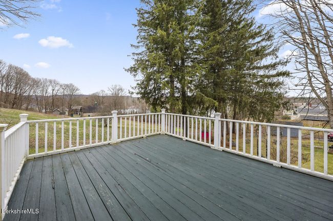 Deck | Image 17