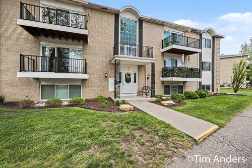 c3-2759 Leonard Street Nw, Grand Rapids, MI, 49504 | Card Image