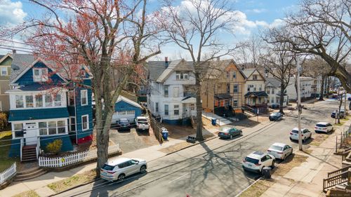 58 Derby Ave, New Haven, CT, 06511-0407 | Card Image