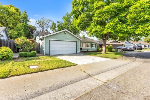 7618 Wes Way, Citrus Heights, CA, 95610-3839 | Card Image