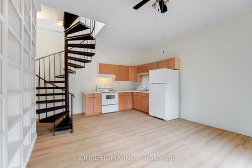 loft-22 Drury Lane, Barrie, ON, L4M3C6 | Card Image