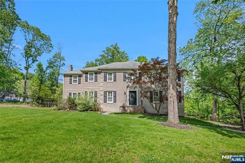 9 Wooded Hill Ln, Randolph, NJ, 07869-3821 | Card Image