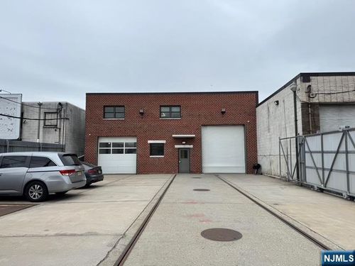 21 Ise St, South Hackensack, NJ, 07606-1507 | Card Image