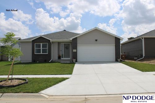 7735 Gulls Way, Lincoln, NE, 68514 | Card Image