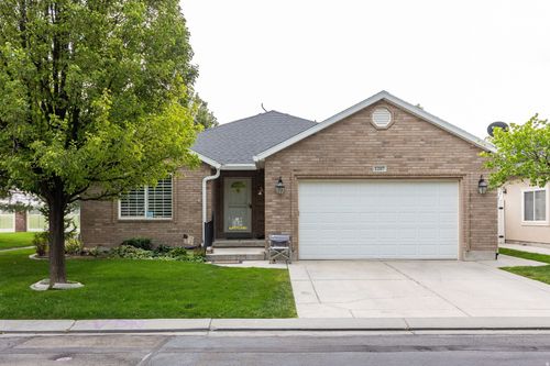 1207 W Bryce Jeffery Dr, Riverton, UT, 84065-4118 | Card Image