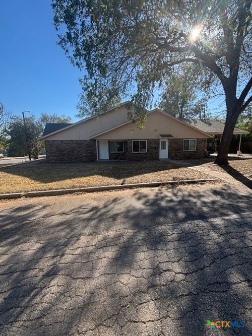 520-518 N 8th St, Temple, TX, 76501-3323 | Card Image