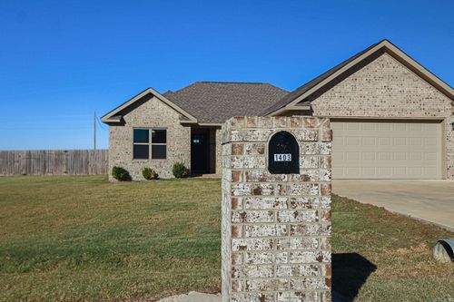 1403 Ryan Dr, Harrisburg, AR, 72432-9160 | Card Image