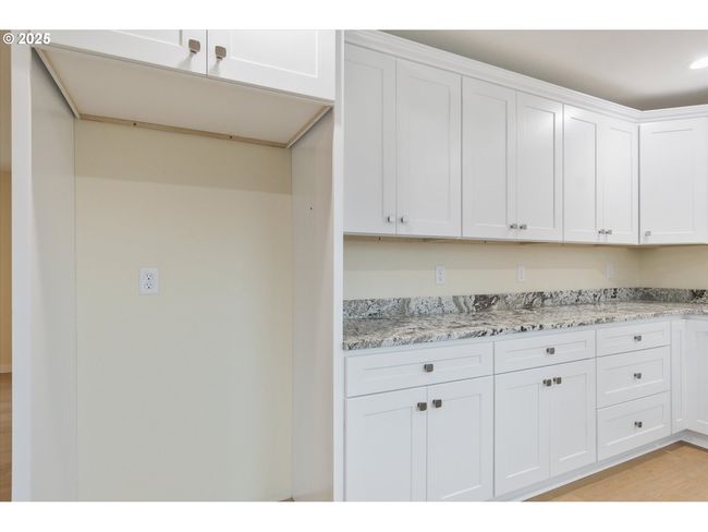 2225 48 Th Ave, House other with 3 bedrooms, 2 bathrooms and 4 parking in Longview WA | Image 10