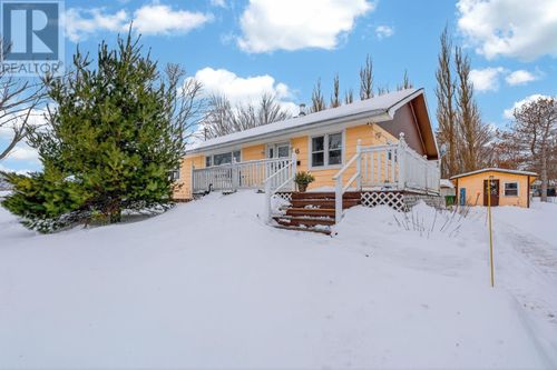 45 Meadowbank Rd, Cornwall, PE, C0A1H0 | Card Image